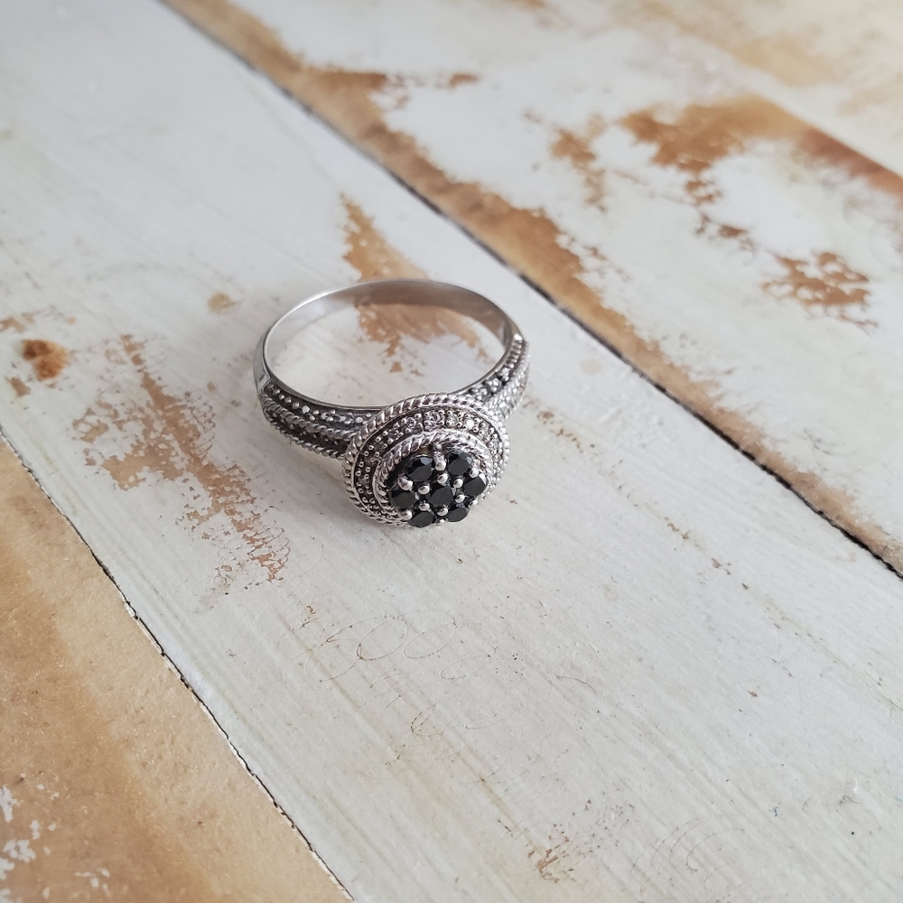 Silver 925 ring size 10